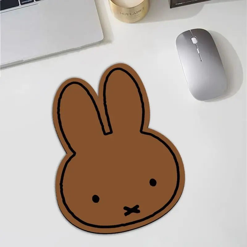 แผ่นรองเมาส์รูปกระต่ายมิฟฟี่น่ - Office Furniture Direct บทวิจารณ์และราคา